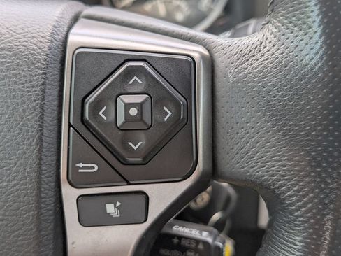 Used 2019 Toyota Tacoma SR5 AWD/4WD image 47