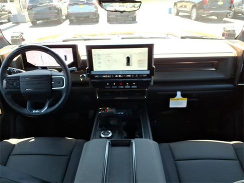 New 2025 GMC Hummer EV 3X w/ LPO, Illumination Package image 3