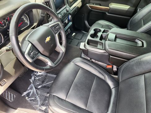 Used 2022 Chevrolet Silverado 1500 LT w/ Bed Protection Package RWD image 14