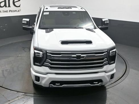 New 2026 Chevrolet Silverado 2500 High Country w/ High Country Premium Package image 37