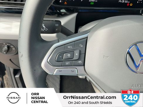 Used 2024 Volkswagen Taos S FWD image 19