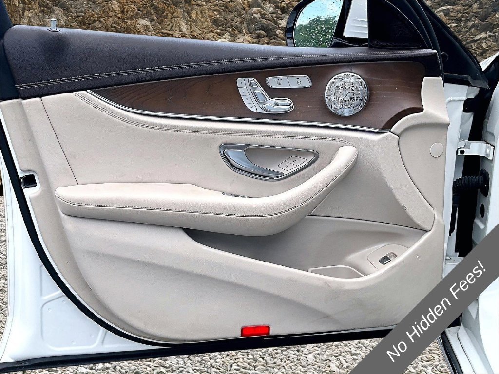 Used 2018 Mercedes-Benz E 400 4MATIC Sedan w/ Premium 1 Package image 18