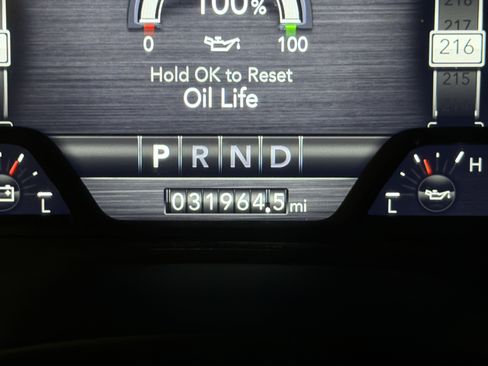 Used 2024 RAM 3500 Laramie w/ Night Edition image 24