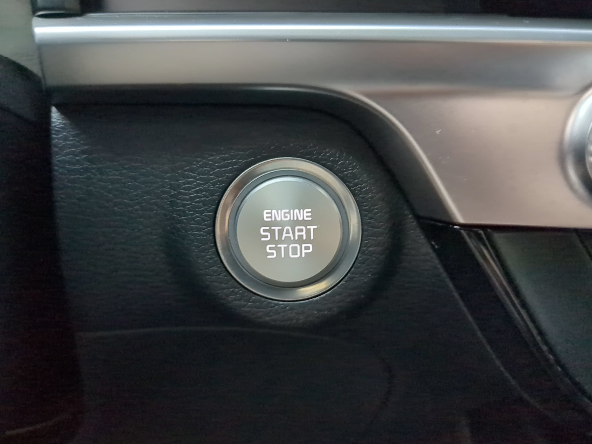 Used 2024 Kia Telluride LX AWD/4WD image 68