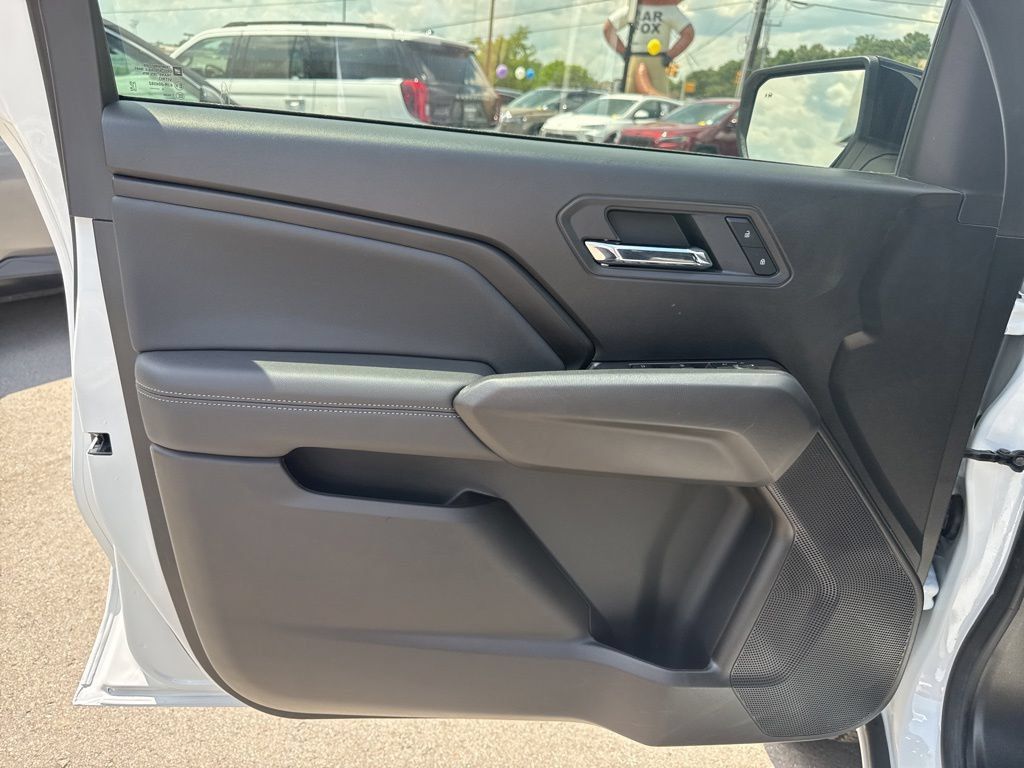 New 2026 GMC Canyon Elevation w/ Convenience Package RWD image 11