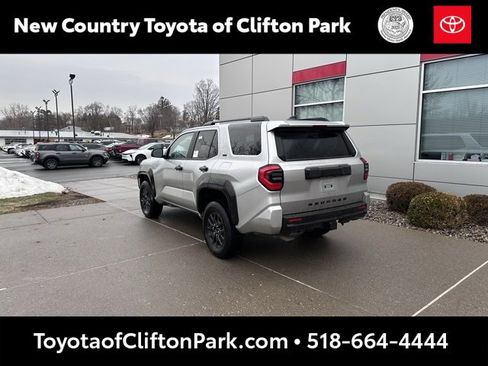 New 2025 Toyota 4Runner SR5 image 5