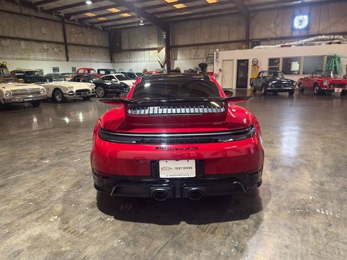 Used 2026 Porsche 911 GTS image 19