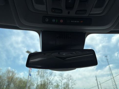 New 2026 Chevrolet Silverado 3500 LTZ w/ LTZ Convenience Package AWD/4WD image 20