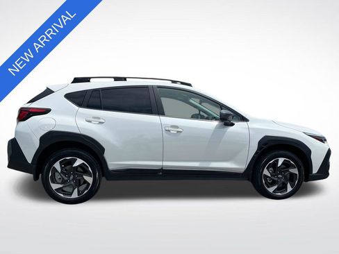 Used 2025 Subaru Crosstrek 2.5i Limited AWD/4WD image 2