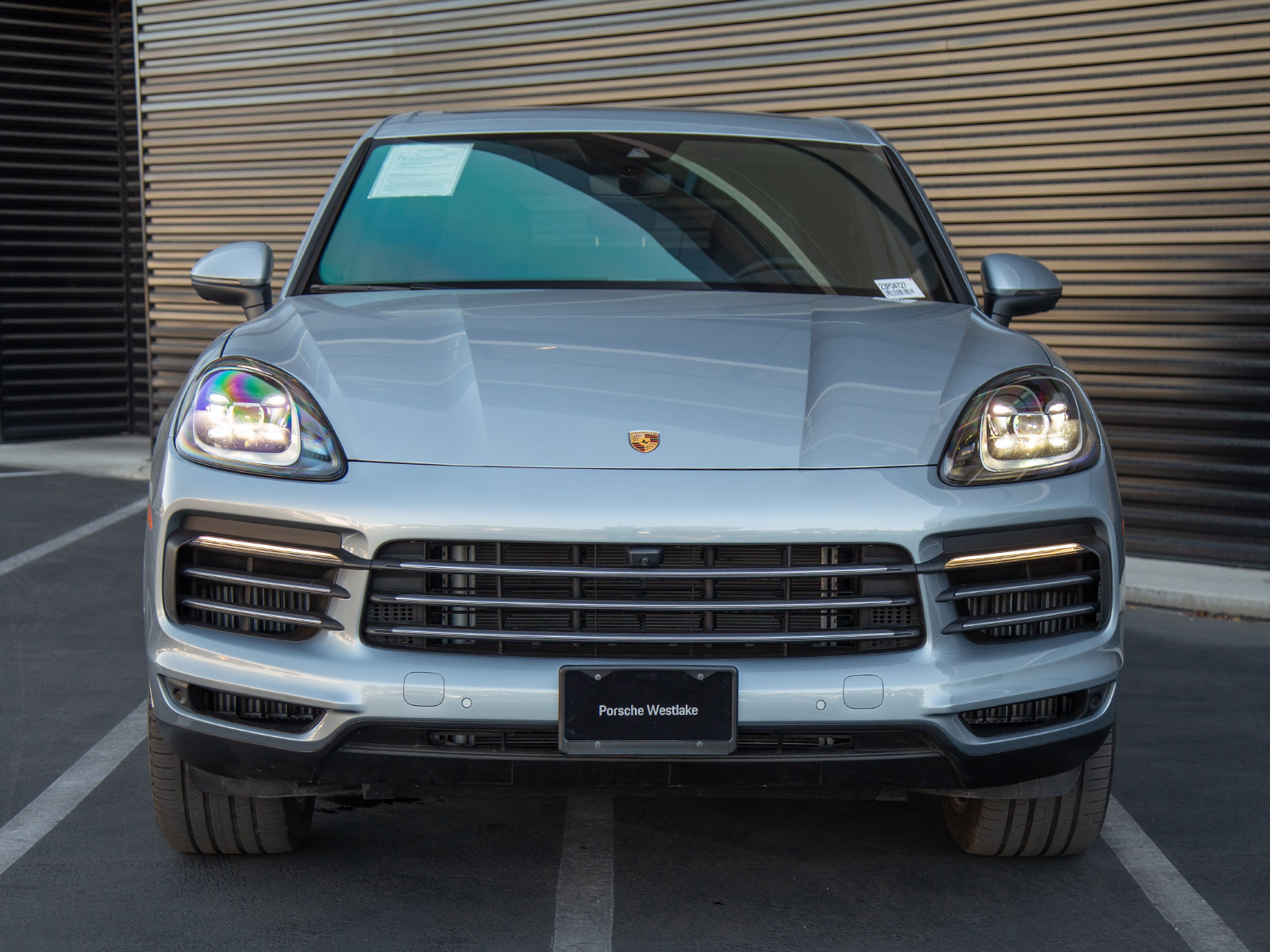 Certified 2023 Porsche Cayenne AWD/4WD image 10
