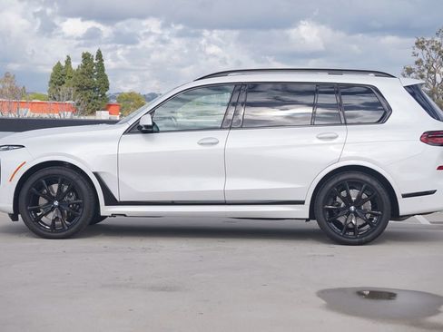New 2026 BMW X7 xDrive40i w/ M Sport Package image 4