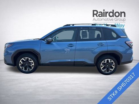 Used 2025 Subaru Forester Premium AWD/4WD image 4