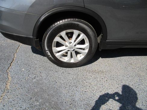 Used 2017 Nissan Rogue SL w/ SL Premium Package image 26