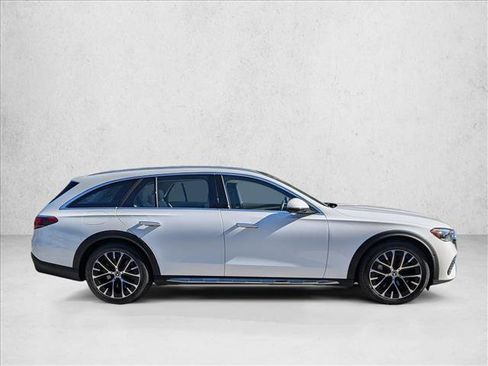 Certified 2025 Mercedes-Benz E 450 4MATIC All-Terrain Wagon image 4