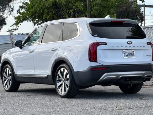 Used 2021 Kia Telluride EX w/ EX Premium Package image 6