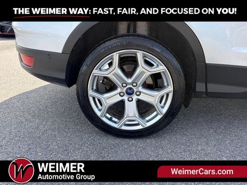 Used 2019 Ford Escape Titanium AWD/4WD image 13