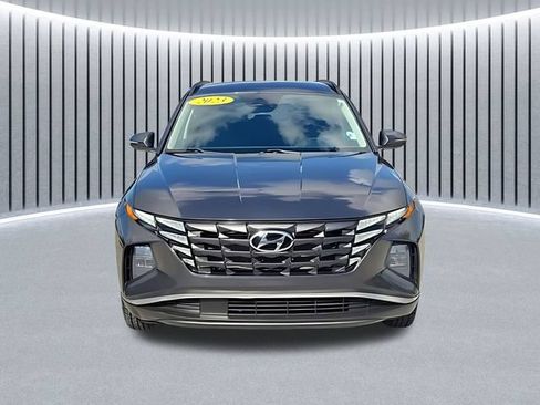 Used 2023 Hyundai Tucson SEL FWD image 2