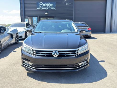 Used 2017 Volkswagen Passat 1.8T SE FWD image 3