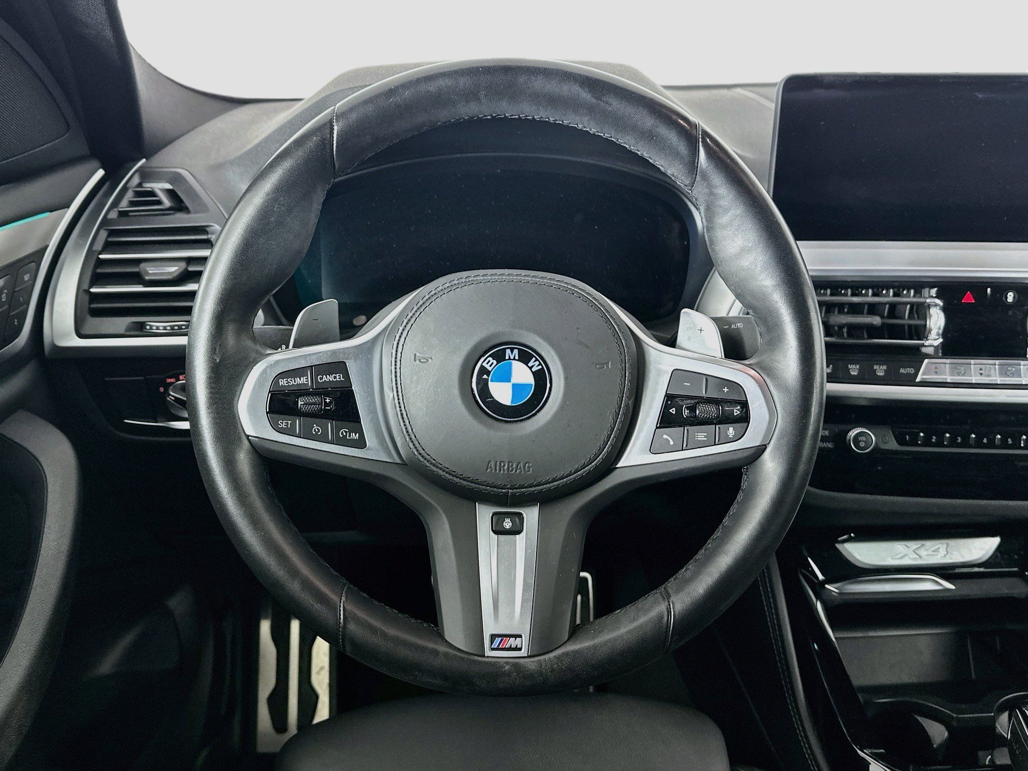 Used 2022 BMW X4 xDrive30i w/ M Sport Package AWD/4WD image 18