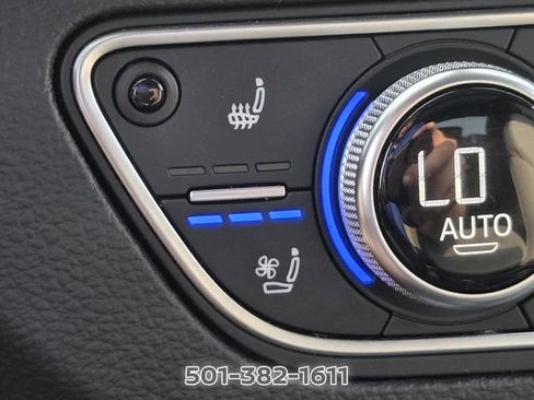 Used 2018 Audi Q5 Prestige w/ Prestige Package AWD/4WD image 26