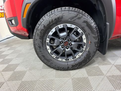 New 2026 Nissan Frontier PRO-4X w/ Tow Package AWD/4WD image 10