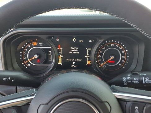 New 2026 Jeep Wrangler Unlimited Sahara AWD/4WD image 13