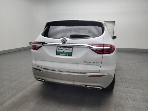 Used 2019 Buick Enclave Essence FWD image 7