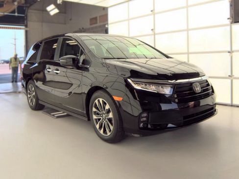 Used 2022 Honda Odyssey EX-L image 4