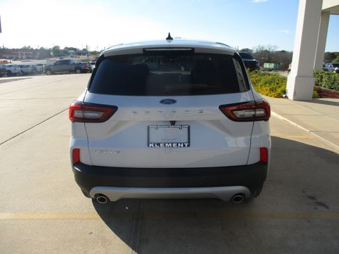 New 2026 Ford Escape Active w/ Active Premium Tech Pack image 3