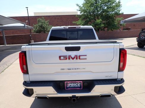 Used 2019 GMC Sierra 1500 SLT w/ SLT Premium Plus Package AWD/4WD image 3
