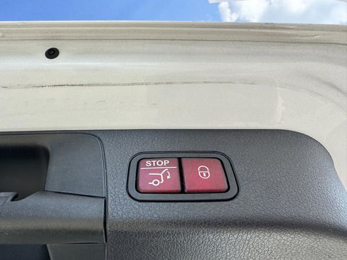 Certified 2022 Mercedes-Benz GLB 250 GLB 250 w/ Premium Package image 24