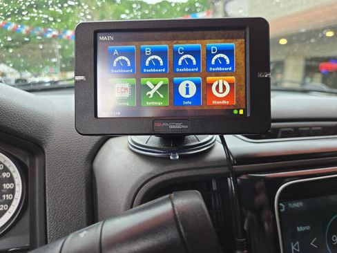 Used 2014 RAM 2500 Tradesman w/ Chrome Appearance Group AWD/4WD image 14