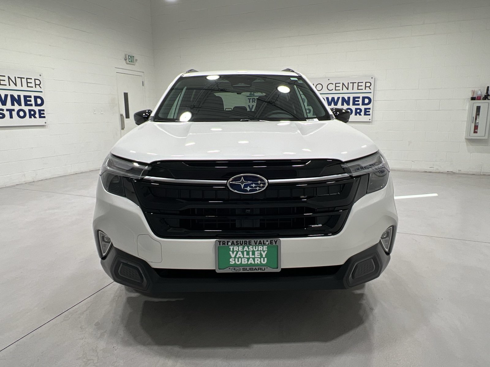 New 2026 Subaru Forester Touring AWD/4WD image 3