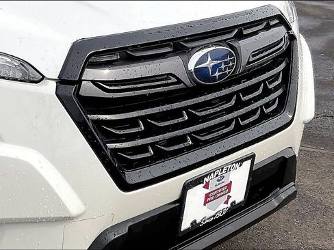 Certified 2023 Subaru Forester Limited w/ Popular Package #2 image 34