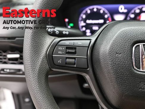 Used 2024 Honda Accord EX image 15