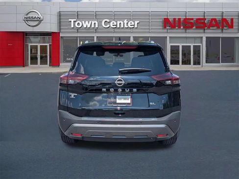 Certified 2023 Nissan Rogue SL w/ SL Premium Package FWD image 6