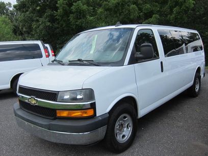 Used 2019 Chevrolet Express 3500 LT w/ LT Preferred Equipment Group