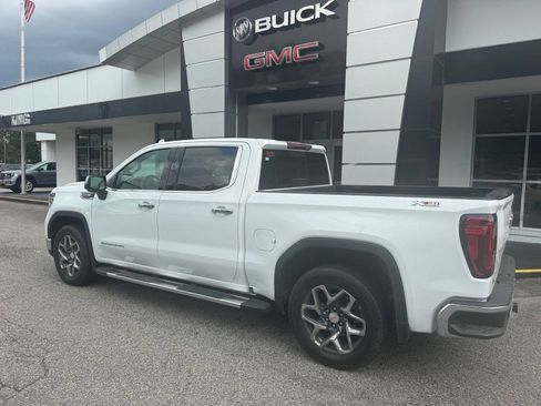 Used 2025 GMC Sierra 1500 SLT w/ SLT Premium Plus Package AWD/4WD image 4