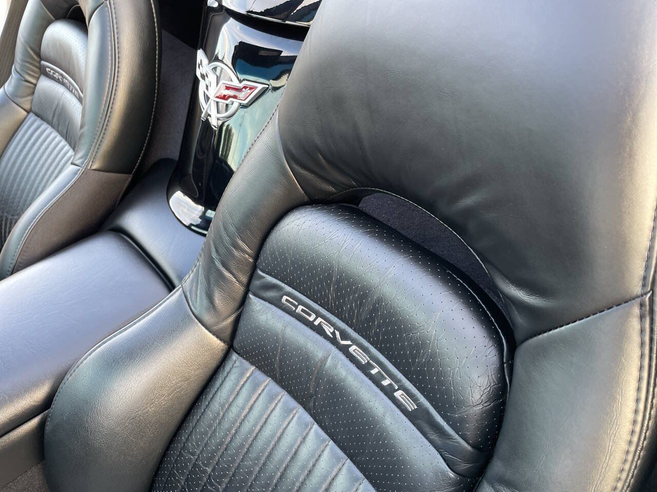 Used 2003 Chevrolet Corvette Convertible w/ Preferred Equipment Group1 RWD image 64