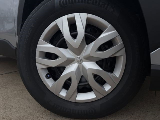 New 2026 Toyota Corolla Cross L FWD image 9