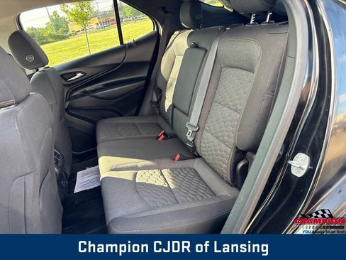 Used 2020 Chevrolet Equinox LT w/ LPO, Floor Liner Package FWD image 16