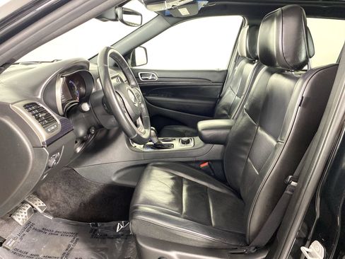 Used 2018 Jeep Grand Cherokee High Altitude AWD/4WD image 16