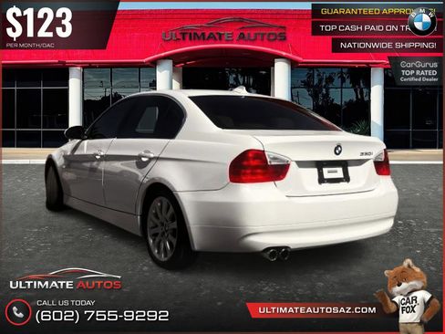 Used 2006 BMW 330i Sedan RWD image 4