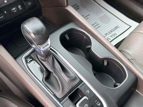 Used 2020 Hyundai Santa Fe Limited FWD image 28