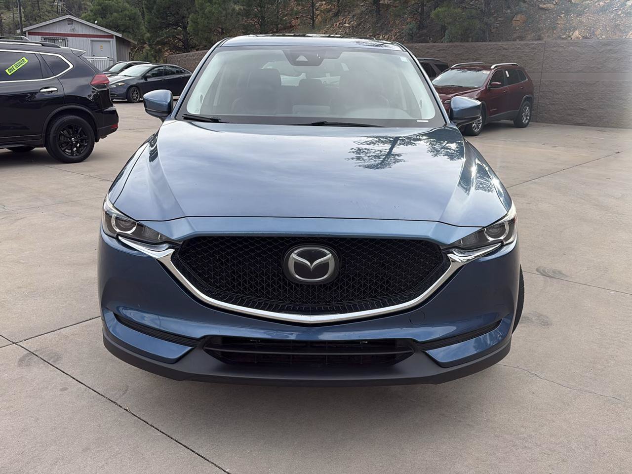 Used 2018 MAZDA CX-5 Touring w/ Preferred Equipment Package FWD image 3