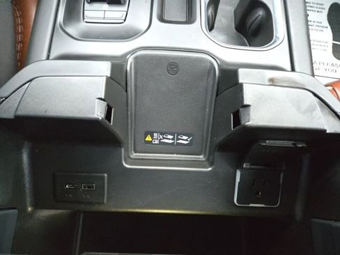 Used 2022 GMC Sierra 1500 Denali Ultimate image 29