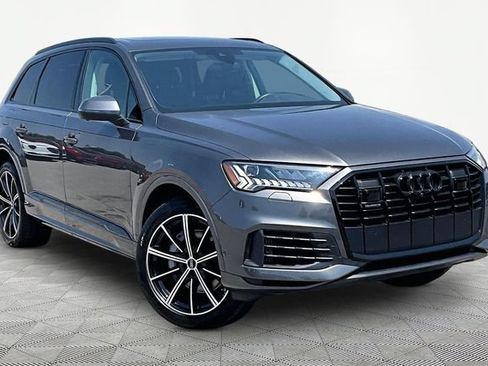 Used 2023 Audi Q7 3.0T Premium Plus w/ Premium Plus Package AWD/4WD image 11
