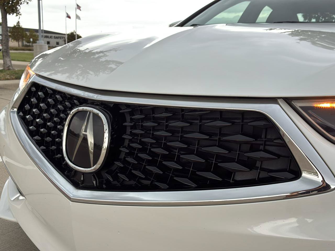 Used 2020 Acura TLX FWD image 15