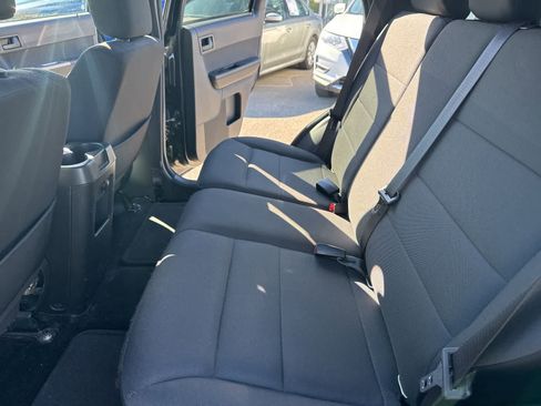 Used 2011 Ford Escape XLT w/ 202A Rapid Spec Order Code AWD/4WD image 15