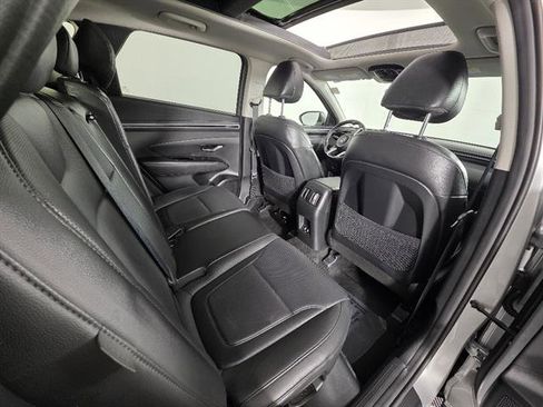 Used 2024 Hyundai Tucson Limited image 18